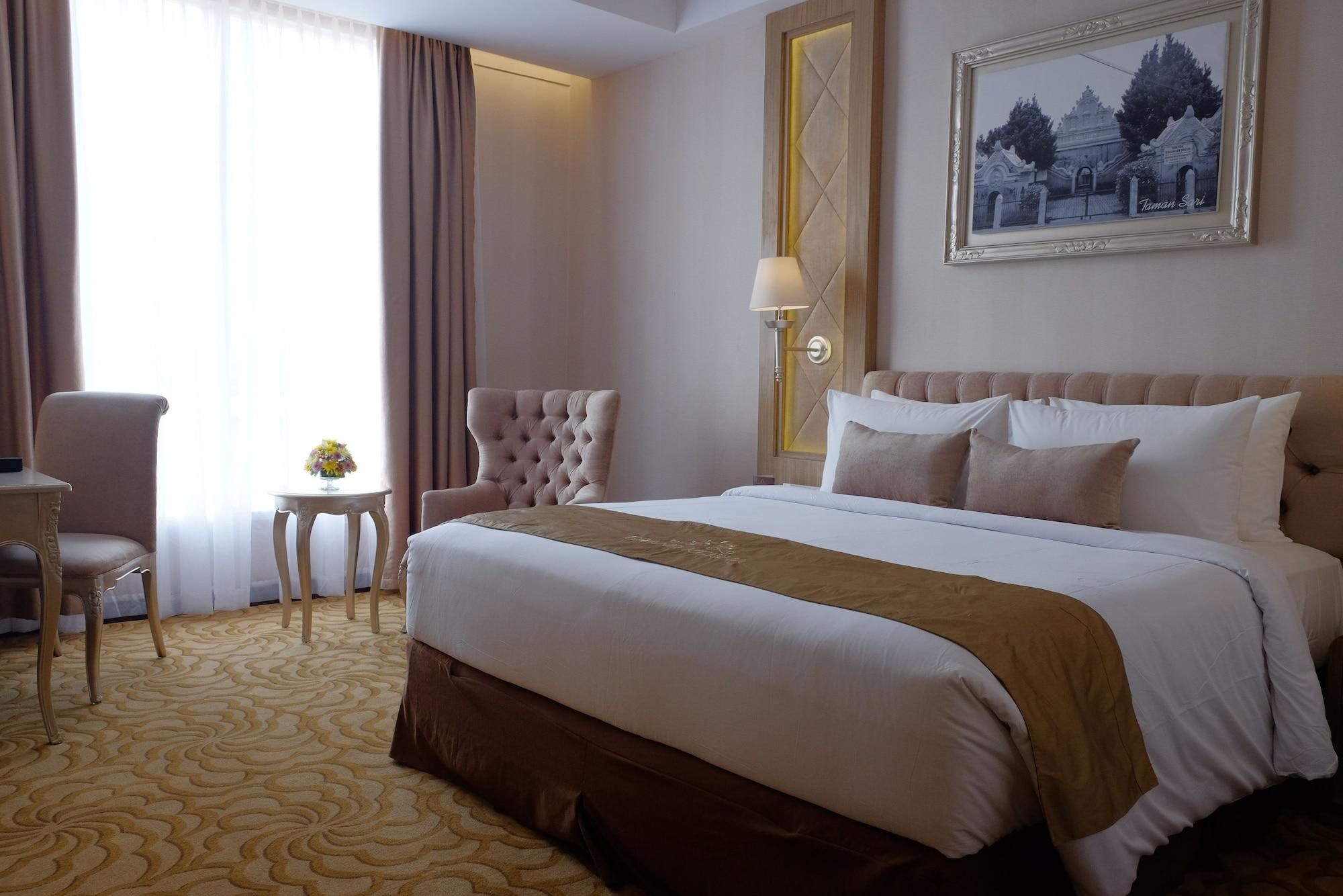 Grand Keisha Yogyakarta Hotell Kejayan Eksteriør bilde