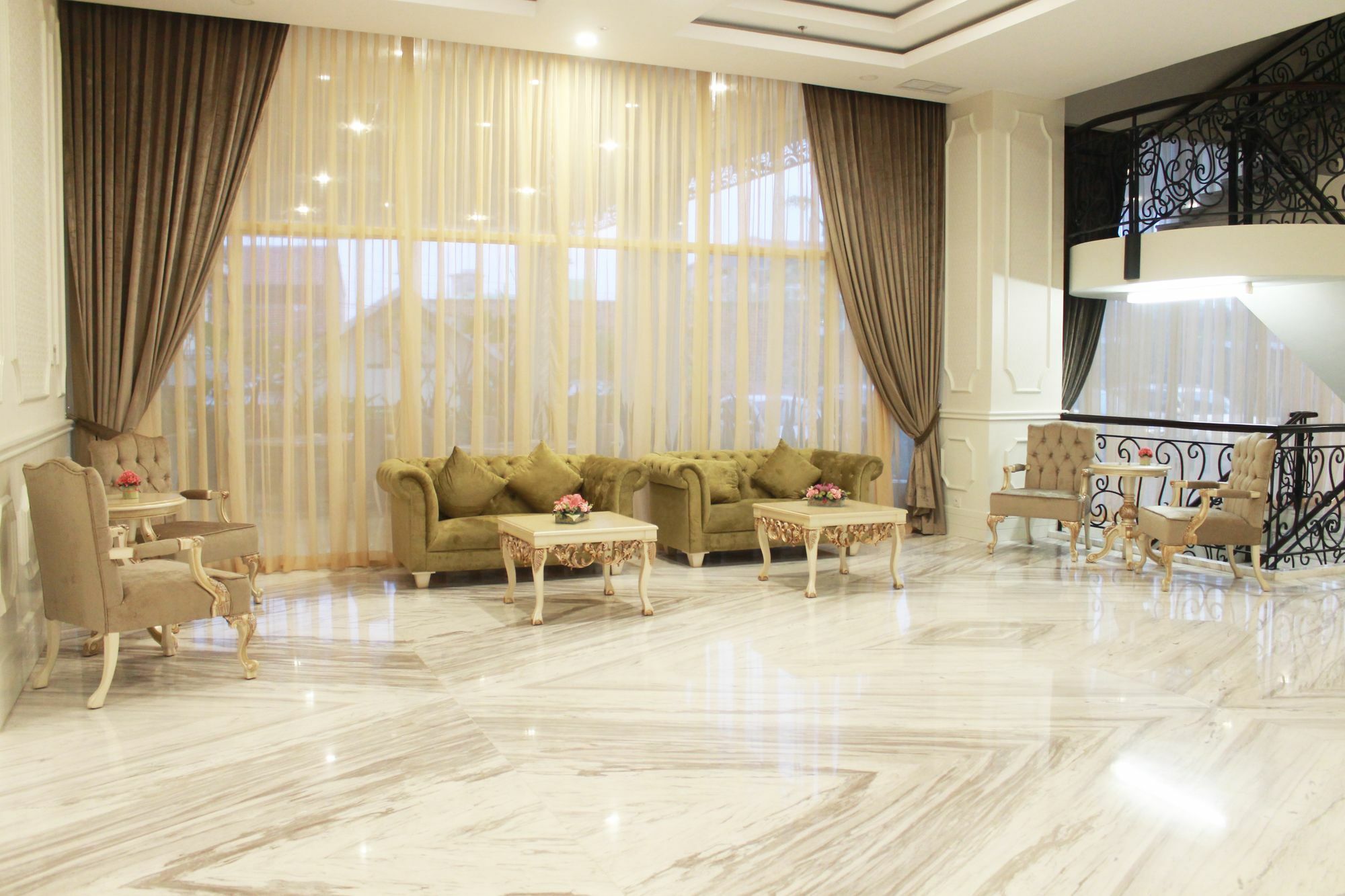 Grand Keisha Yogyakarta Hotell Kejayan Eksteriør bilde